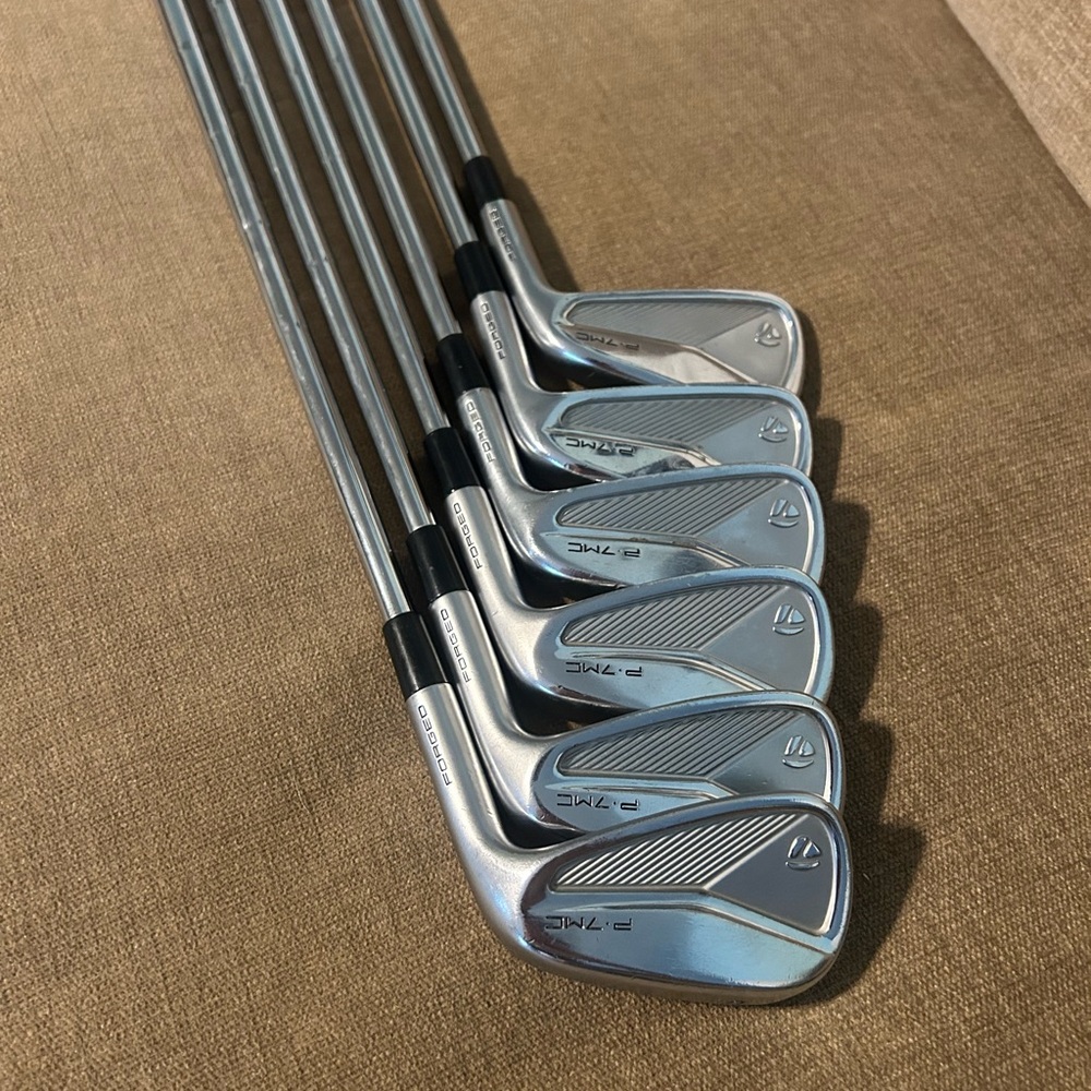 2023 Taylormade P7MC 5-PW 
Golfpride grips +1 wrap